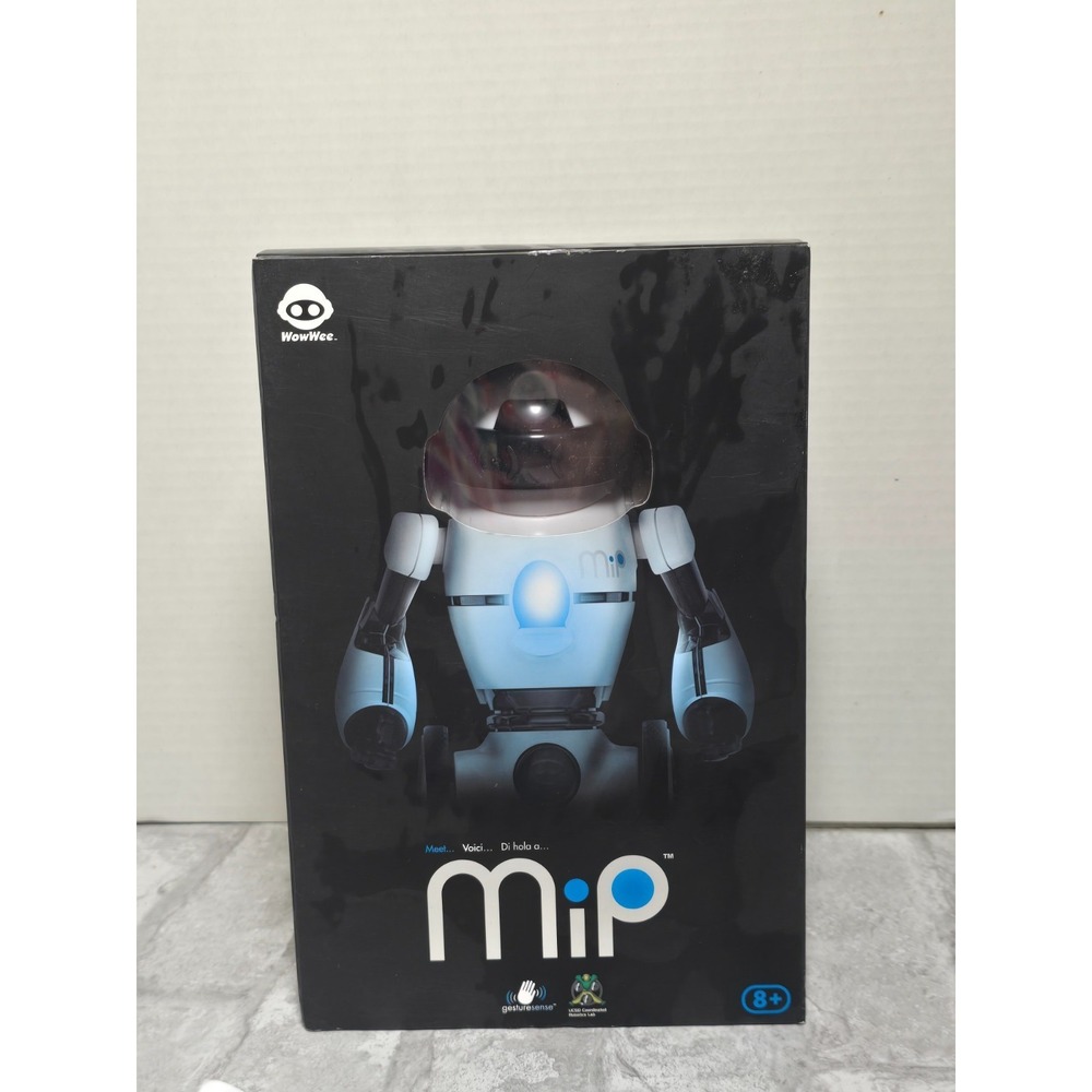 WowWee‎ VC0S2_821 MIP Balancing Robot Motion Sounds RBG Eyes New